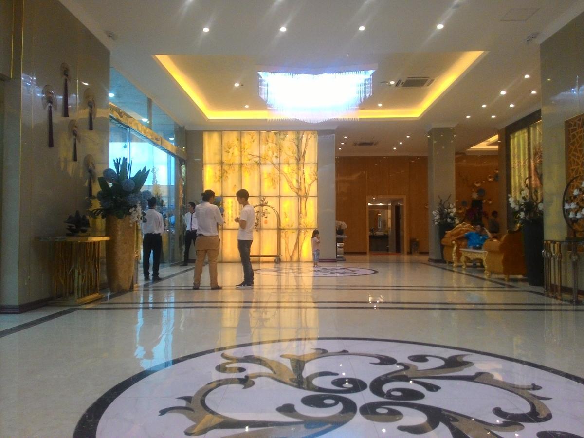 Apollo Hotel Rangoon Buitenkant foto