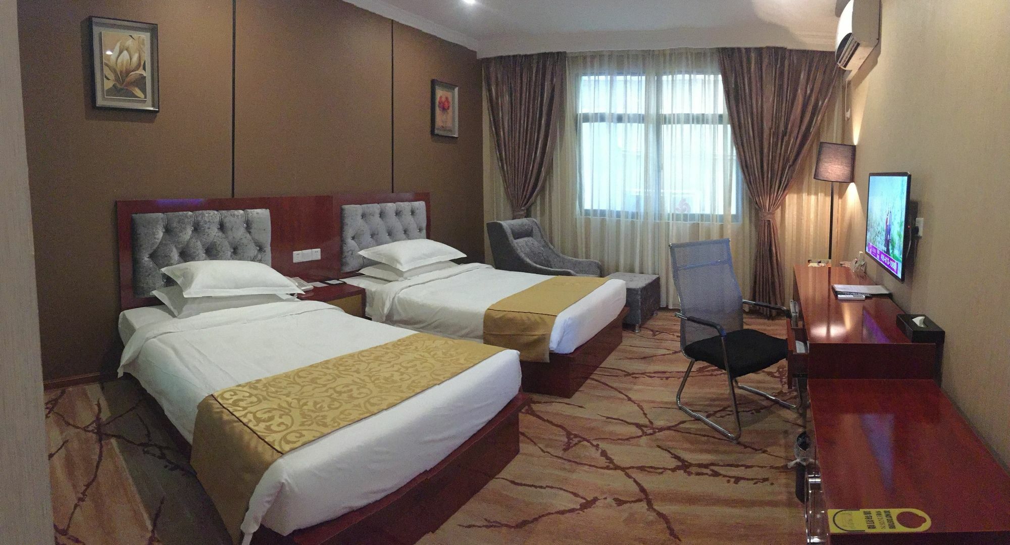 Apollo Hotel Rangoon Buitenkant foto